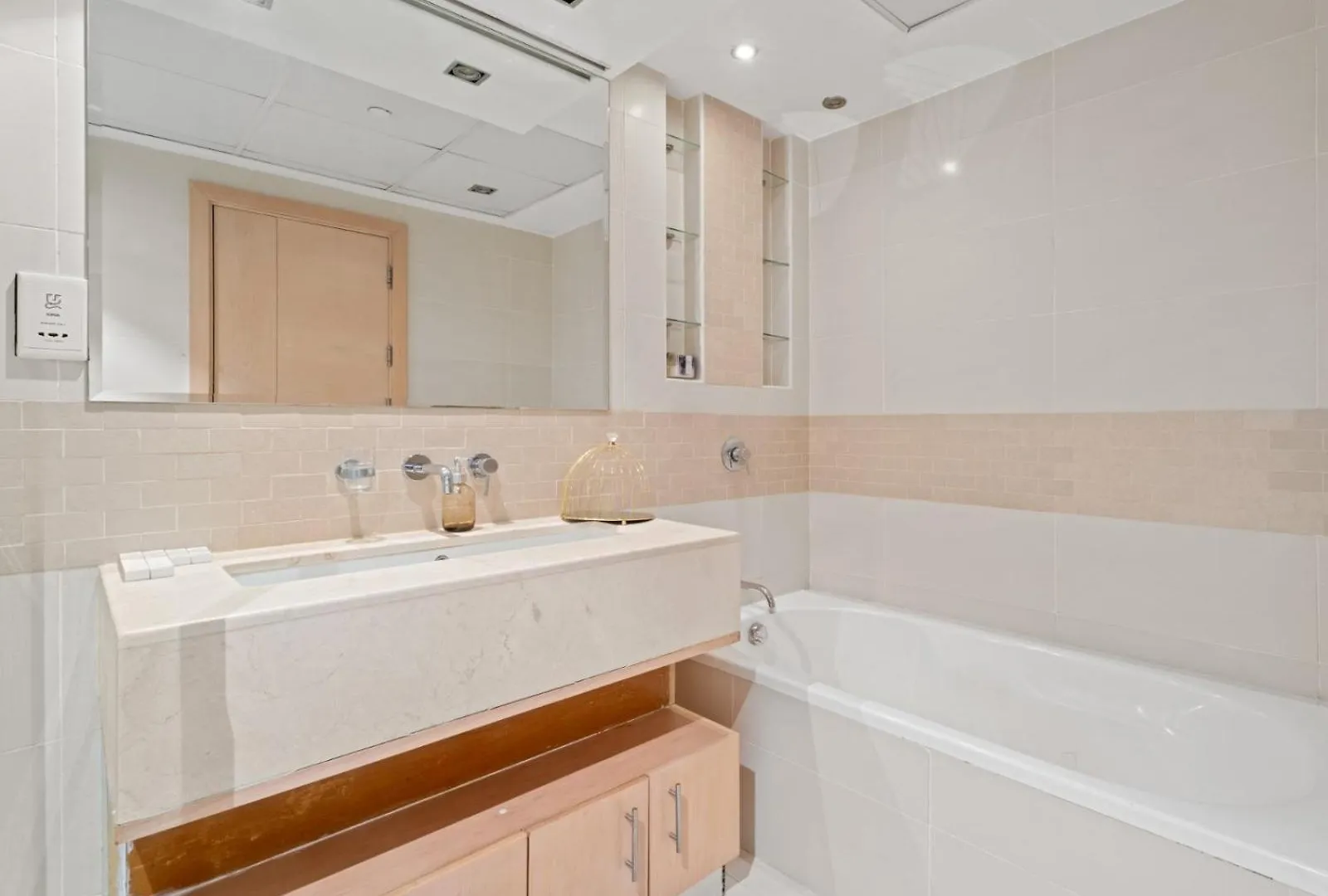 Chic 2Br Getaway - Horizon Living In Fairfield Apartment Dubai United Arab Emirates