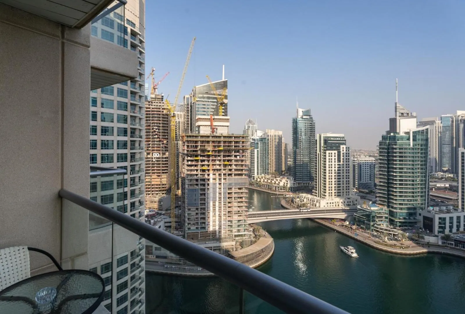 Chic 2Br Getaway - Horizon Living In Fairfield Apartment Dubai